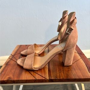 Vince Camuto Tan Block Heel Sandals